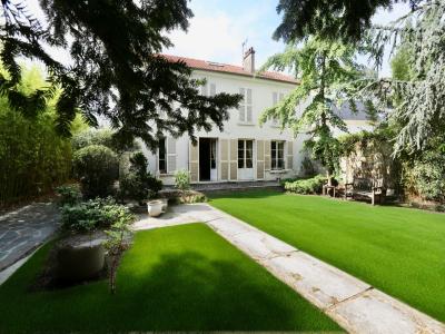 For sale Garenne-colombes 7 rooms 141 m2 Hauts de Seine (92250) photo 0