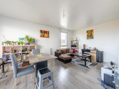 Acheter Appartement 65 m2 Mantes-la-jolie
