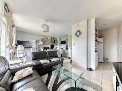 Annonce Vente 4 pi�ces Appartement Bron 69