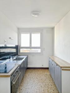 For sale Orleans 3 rooms 75 m2 Loiret (45000) photo 2