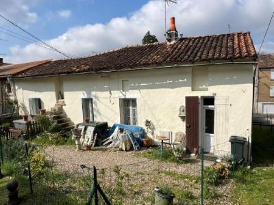 For sale 2 rooms 56 m2 Charente (16700) photo 0