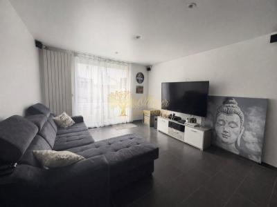 For sale Lesigny 6 rooms 91 m2 Seine et marne (77150) photo 0