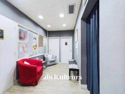 Acheter Bureau Chartres 150080 euros