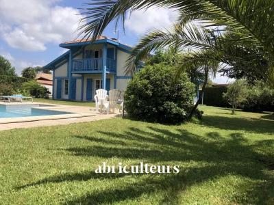 For sale Saint-vincent-de-tyrosse 5 rooms 160 m2 Landes (40230) photo 0