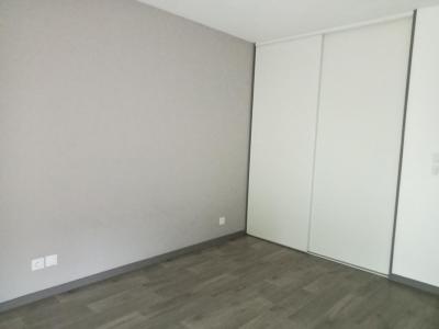Louer Appartement 52 m2 Samognat