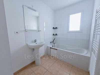 For sale Brignoles 4 rooms 86 m2 Var (83170) photo 3