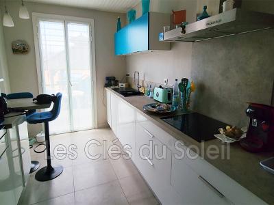 For sale Londe-les-maures 4 rooms 95 m2 Var (83250) photo 4