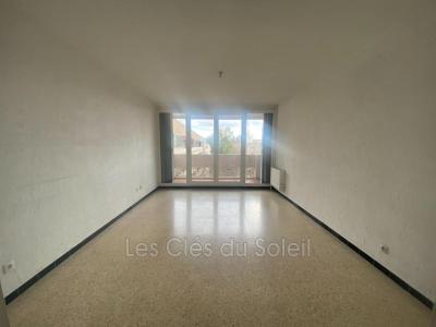 Annonce Location 3 pi�ces Appartement Garde 83