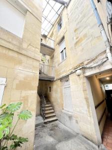 For sale Bordeaux 5 rooms 82 m2 Gironde (33000) photo 0
