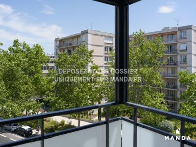Louer Appartement 61 m2 Lyon-8eme-arrondissement