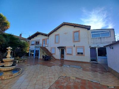 For sale 6 rooms 150 m2 Herault (34500) photo 0