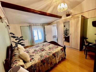 For sale 4 rooms 84 m2 Gard (30800) photo 4