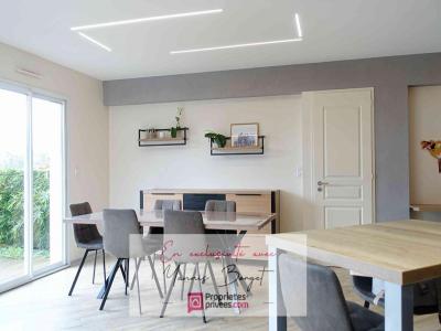 For sale Chavagnes-en-paillers 5 rooms 90 m2 Vendee (85250) photo 3