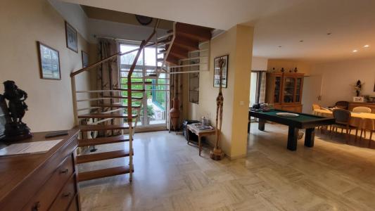 Acheter Maison 229 m2 Saint-quentin