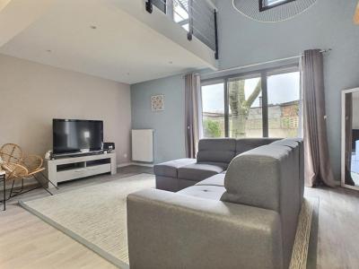 For sale Begles 5 rooms 114 m2 Gironde (33130) photo 0