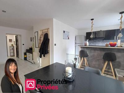 For sale Coteau 3 rooms 58 m2 Loire (42120) photo 1