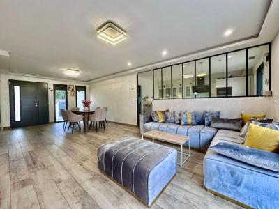 For sale Nevers 4 rooms 102 m2 Nievre (58000) photo 4