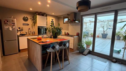 For sale Montpellier 3 rooms 87 m2 Herault (34000) photo 0