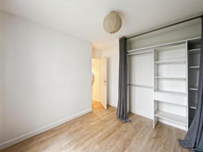 Louer Appartement Lyon-8eme-arrondissement 830 euros