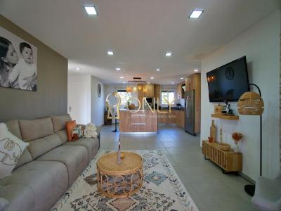 Acheter Maison Savigneux 446000 euros