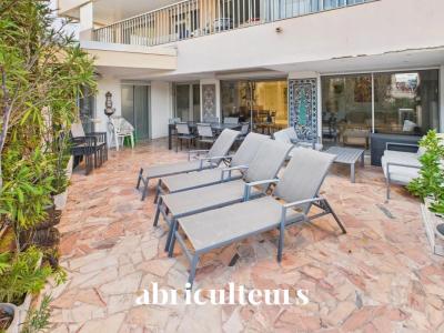 For sale Cannes 6 rooms 143 m2 Alpes Maritimes (06400) photo 0