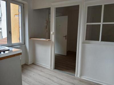 For rent Clermont-ferrand 2 rooms 29 m2 Puy de dome (63000) photo 0