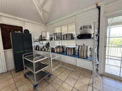 Acheter Commerce Sainte-anne 120000 euros