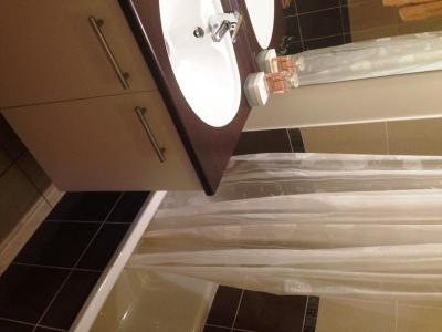 Louer Appartement Lyon-7eme-arrondissement 914 euros