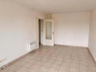 For rent Pont-sur-yonne 2 rooms 51 m2 Yonne (89140) photo 0