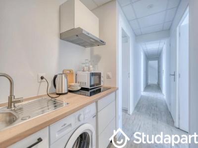 Louer Appartement 14 m2 Montreuil