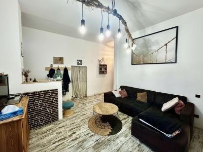 For sale Marans 4 rooms 122 m2 Charente maritime (17230) photo 0