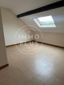 Louer Appartement Lescheraines 900 euros