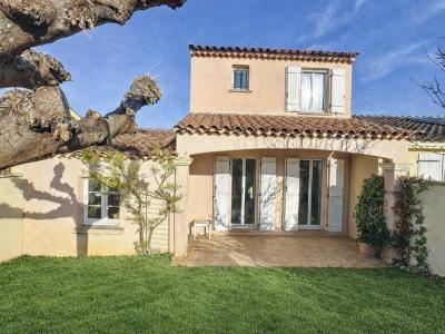 For sale Entraigues-sur-la-sorgue 4 rooms 79 m2 Vaucluse (84320) photo 0