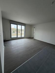 For sale Deville-les-rouen 4 rooms 76 m2 Seine maritime (76250) photo 2