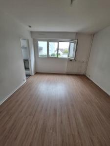 For sale Noisy-le-grand 1 room 30 m2 Seine saint denis (93160) photo 0