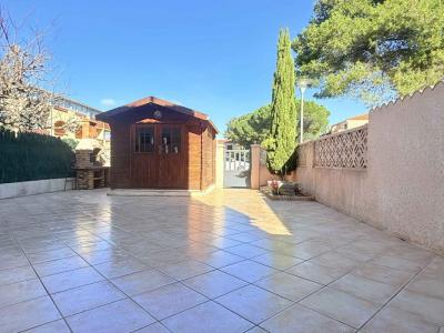 Louer Appartement Londe-les-maures 1197 euros