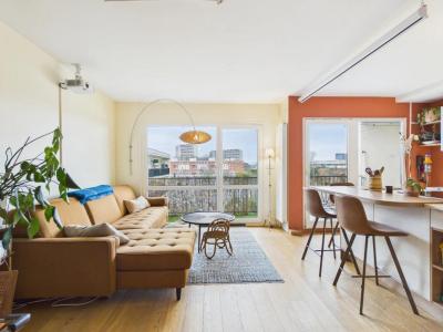 For sale Bagnolet 4 rooms 81 m2 Seine saint denis (93170) photo 0