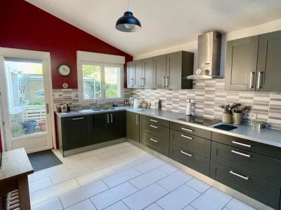 Annonce Vente 8 pi�ces Maison Saint-mande-sur-bredoire 17