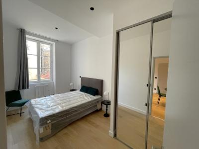 Louer Appartement Lyon-2eme-arrondissement 1490 euros