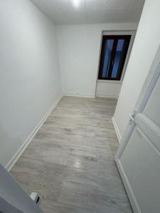 For sale Bourg-de-thizy 4 rooms 62 m2 Rhone (69240) photo 3