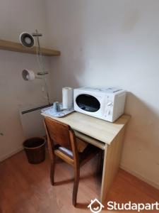 For rent Antony 1 room 12 m2 Hauts de Seine (92160) photo 4