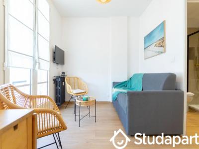 Louer Appartement Marseille-7eme-arrondissement Bouches du Rhone