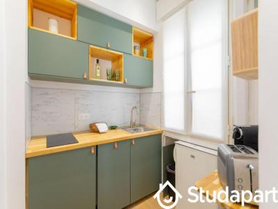 Louer Appartement Marseille-7eme-arrondissement 2500 euros