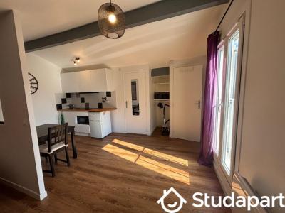 Louer Appartement Jouy-en-josas 800 euros