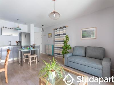 Louer Appartement 40 m2 Beaurecueil