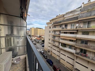 Louer Appartement Nice 650 euros