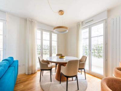 For sale Courbevoie 3 rooms 80 m2 Hauts de Seine (92400) photo 0