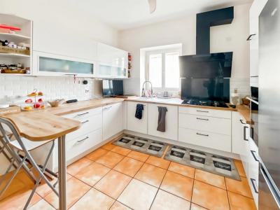 For sale Mussidan 6 rooms 180 m2 Dordogne (24400) photo 4