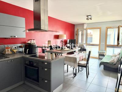 For sale Saint-etienne 2 rooms 44 m2 Loire (42000) photo 0