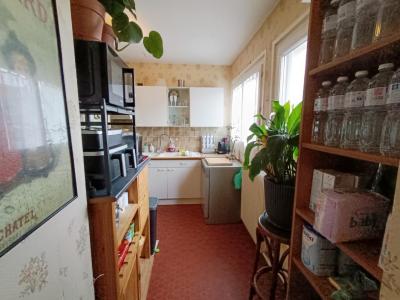 For sale Maurepas 3 rooms 70 m2 Yvelines (78310) photo 3